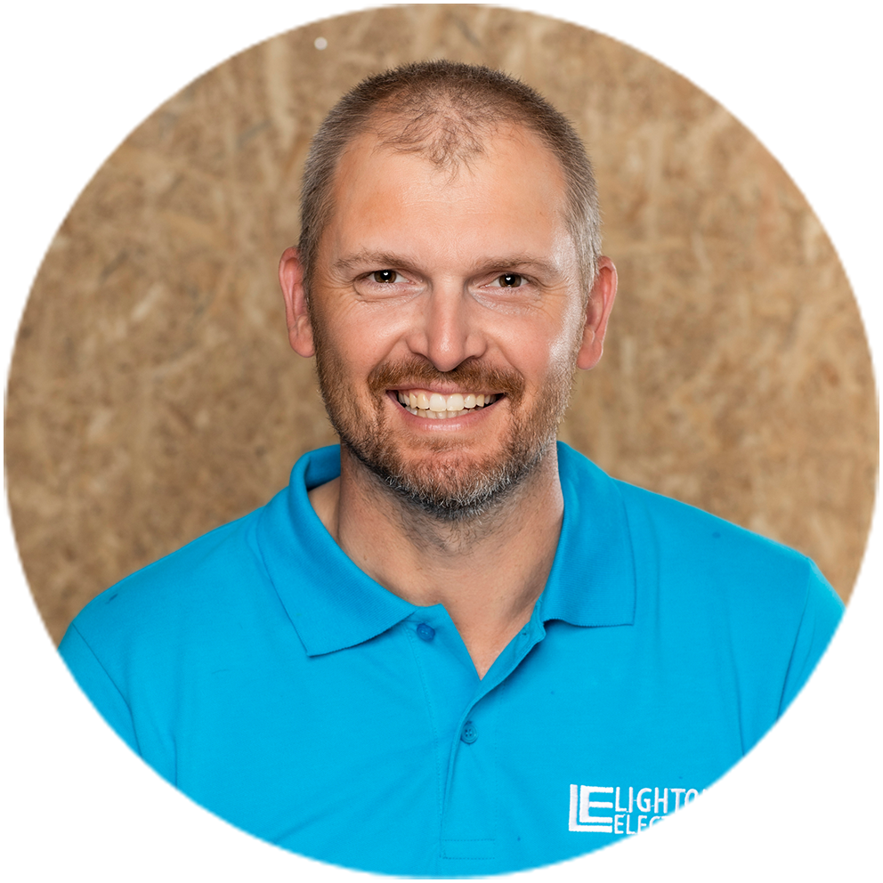 Lighton Electrics Meet Mark Williamson