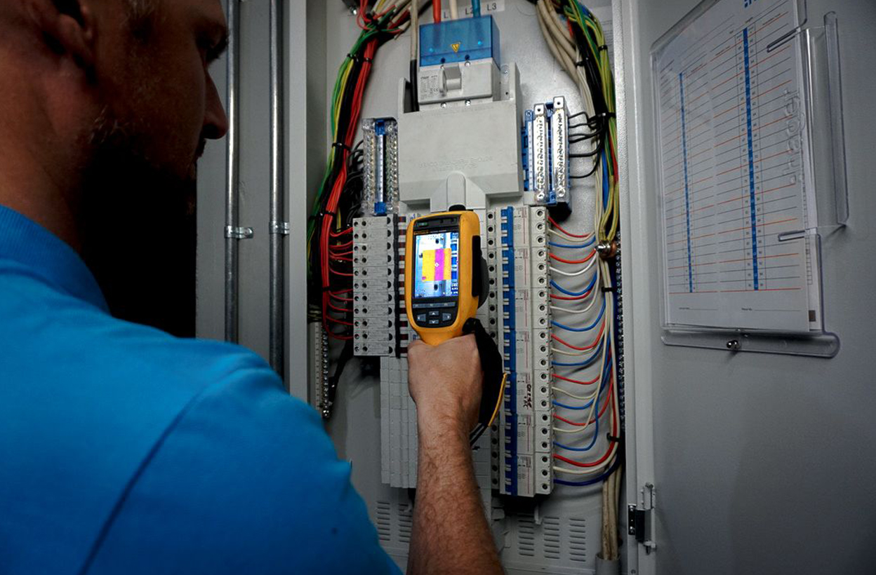 Working With Lighton Electrics 2